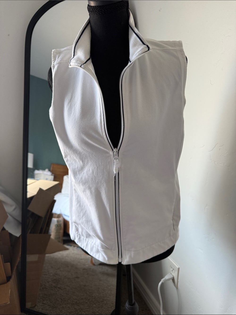 Talbots White Sleeveless Zip Vest with Black Contrast Trim